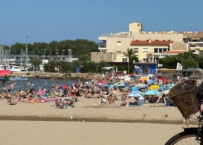 La Pepa Maca * L' Escala